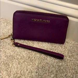 Michael Kors Wristlet